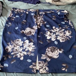 Beautiful flower and navy pencil skirt
